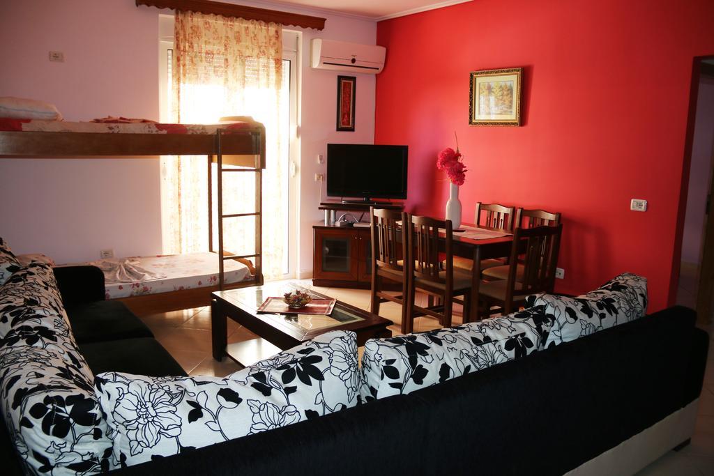 Olive Tree Apartment Саранда Экстерьер фото